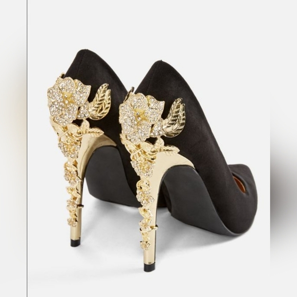 JustFab Shoes - JustFab Black Stiletto Pumps Size US 7.5 Ornate Gold Sculptural Floral Heels